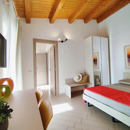 Alcamo Rooms Con Garage Privato Eksteriør bilde